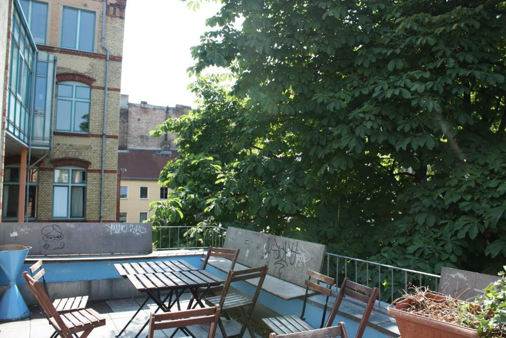 Baxpax Kreuzberg Hostel Berlijn Buitenkant foto